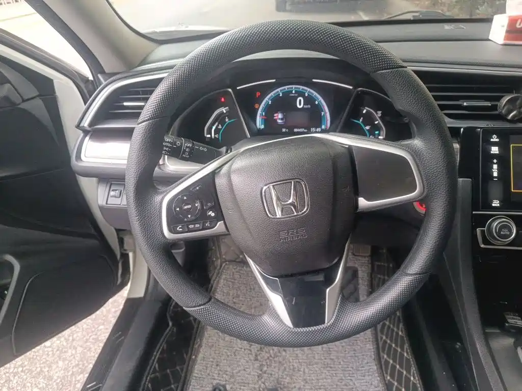 Honda Civic — миниатюра 6