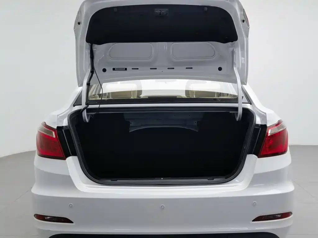 Changan Eado — миниатюра 16