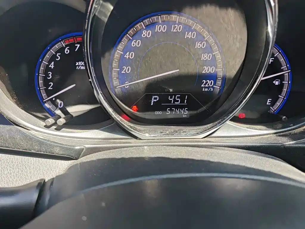 Toyota Yaris L — миниатюра 13