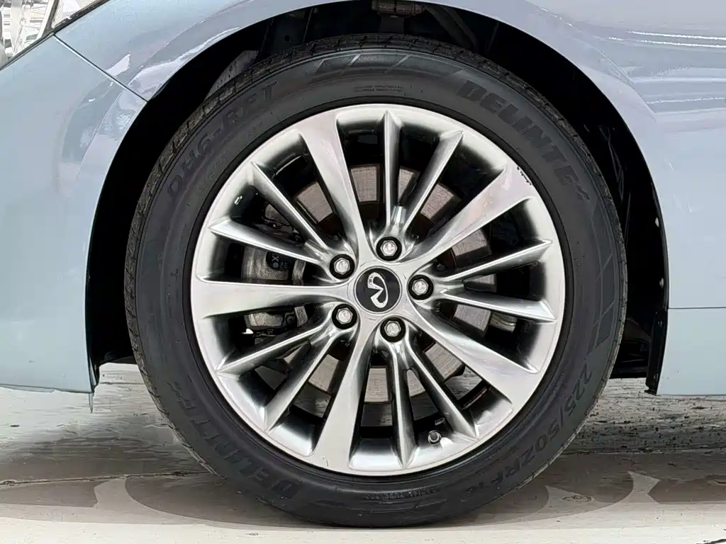 Infiniti Q50L — миниатюра 8