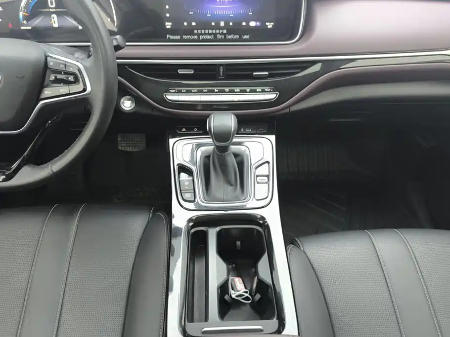 GAC Motor Trumpchi M6 — миниатюра 16