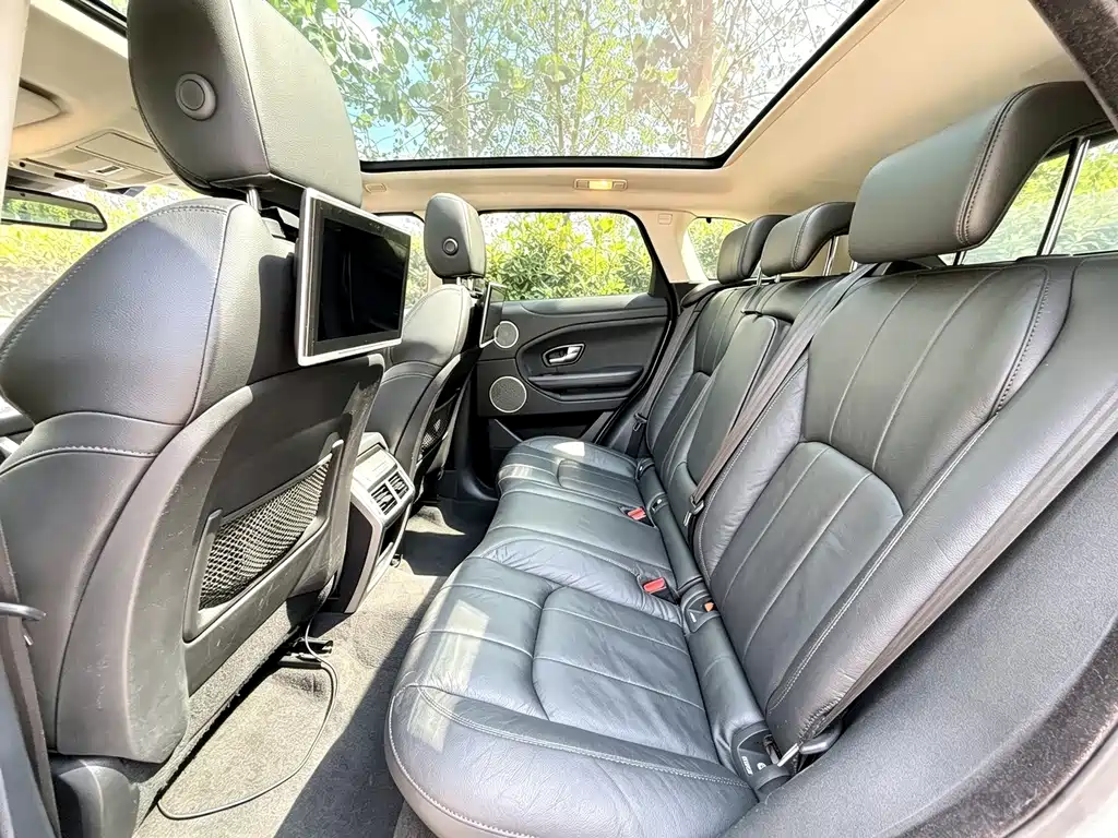 Land Rover Evoque — миниатюра 9