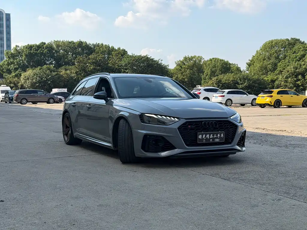 Audi RS 4 — миниатюра 5