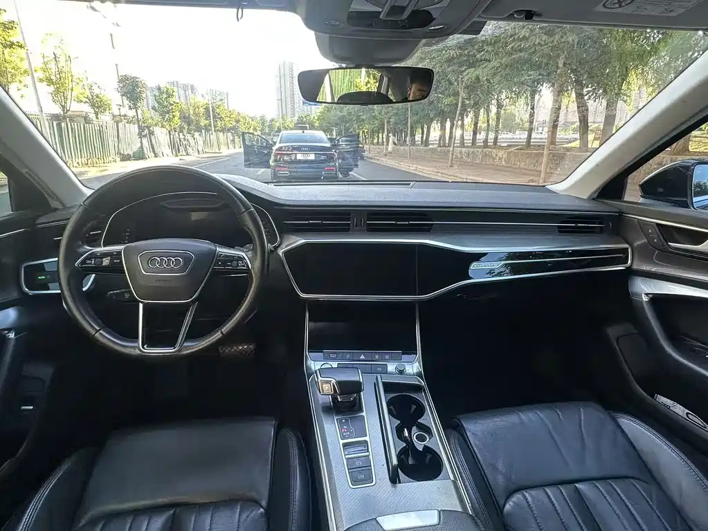 Audi A6L — миниатюра 6