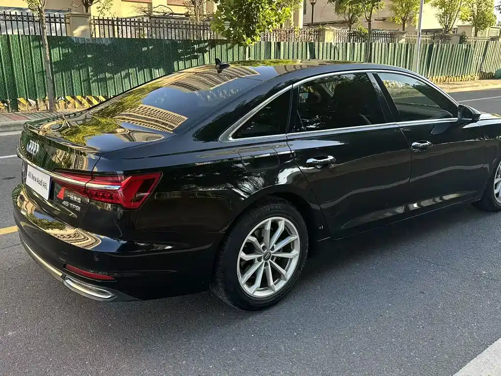 Audi A6L — миниатюра 9