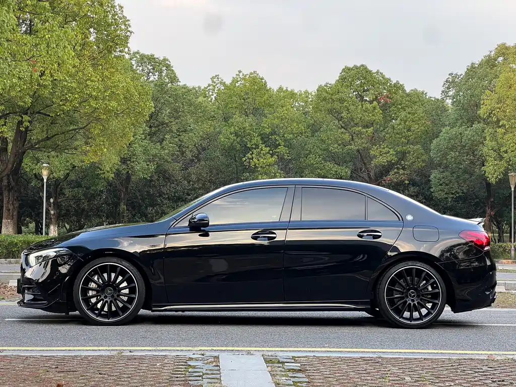 Mercedes-Benz A-Class AMG — миниатюра 4