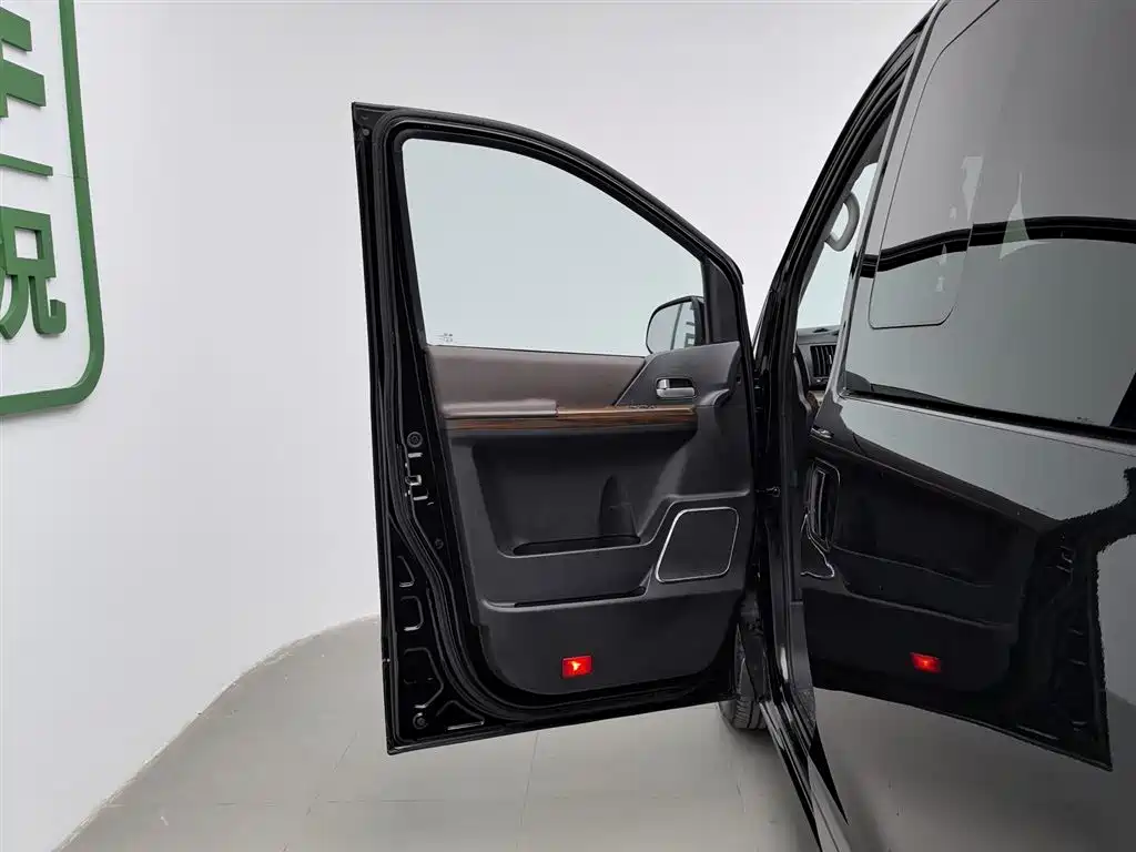 DONGFENG LINGZHI PLUS