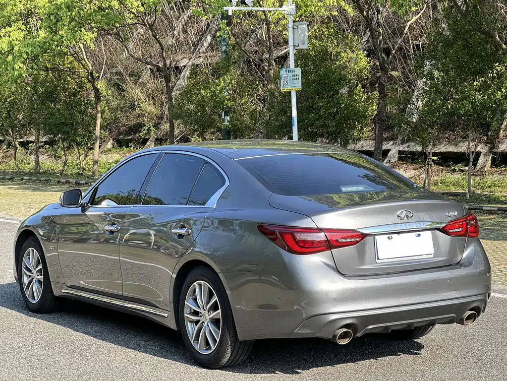 Infiniti Q50L — миниатюра 7