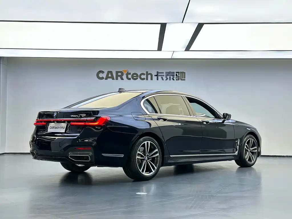 BMW 7 Series 7 2021 730Li M Sport