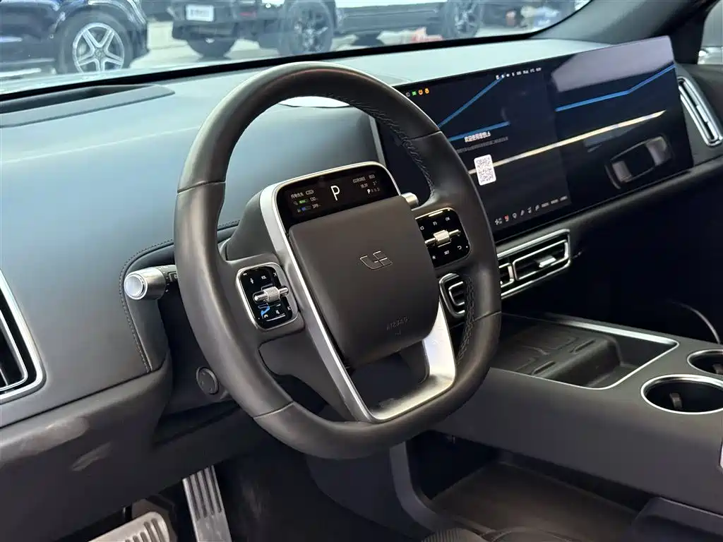 Li Auto IDEAL L6