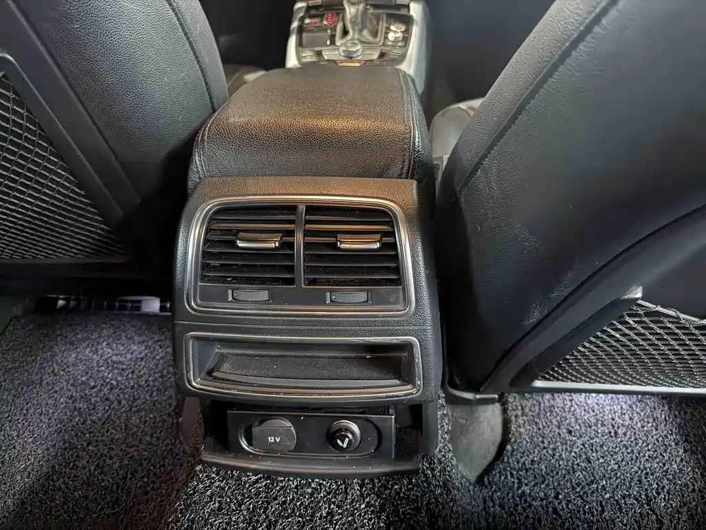 Audi A6L — миниатюра 7