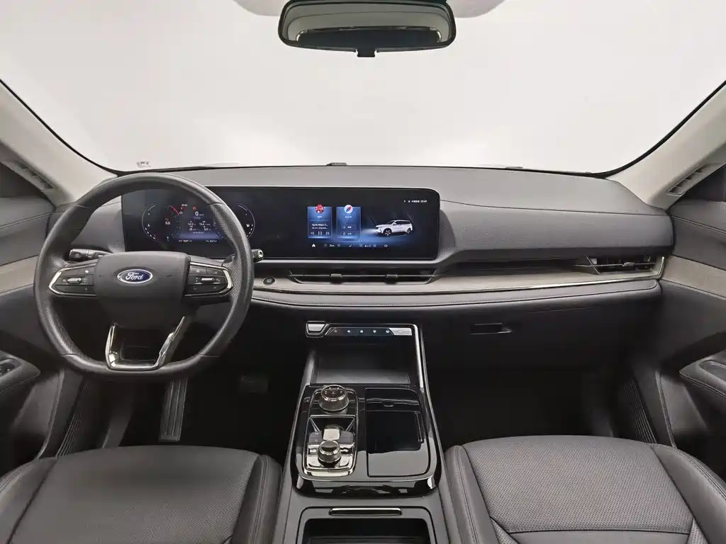 Ford Equator Sport — миниатюра 5