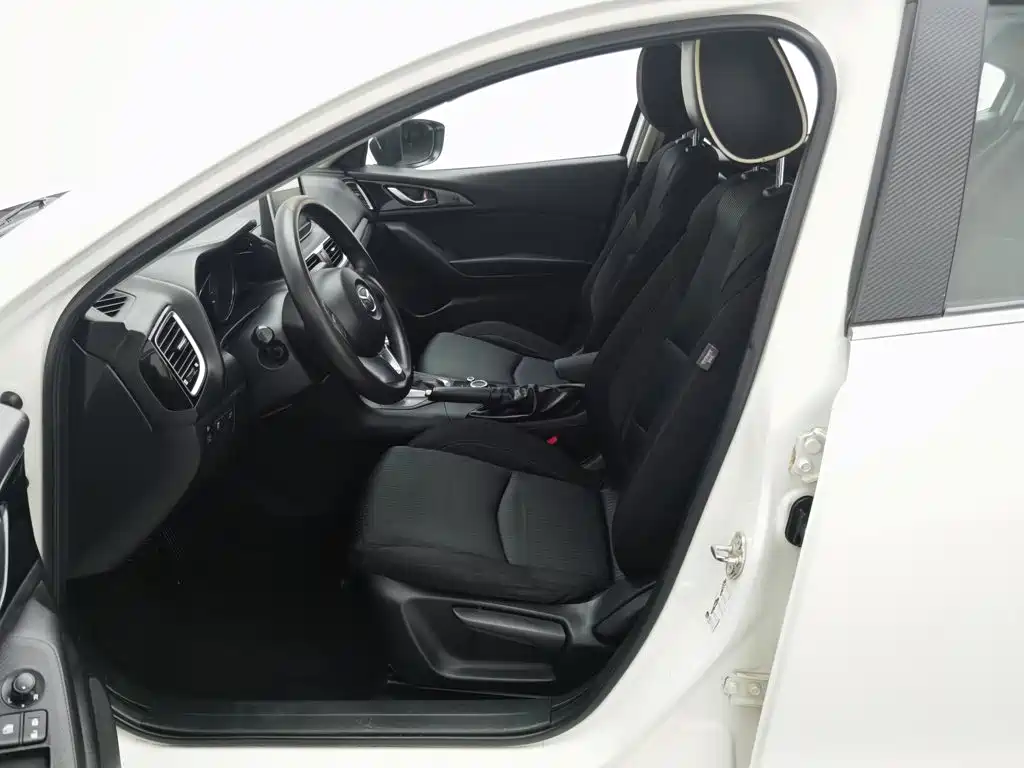 Mazda 3 Axela — миниатюра 10