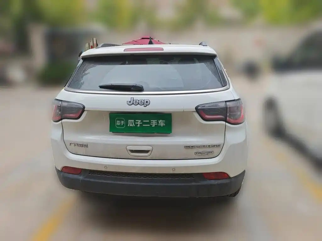 Jeep Compass — миниатюра 3