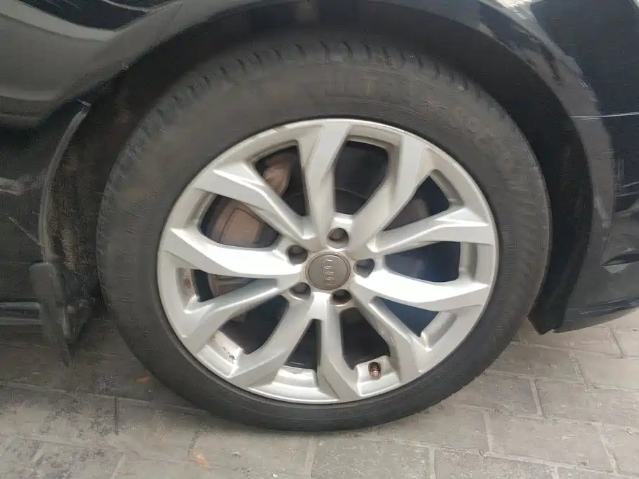 Audi A6L — миниатюра 6