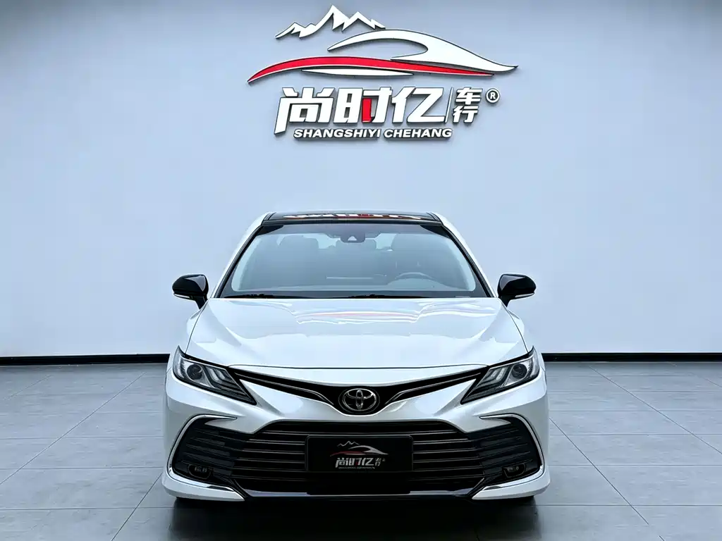 Toyota Camry 2019 2.5G Luxury VI