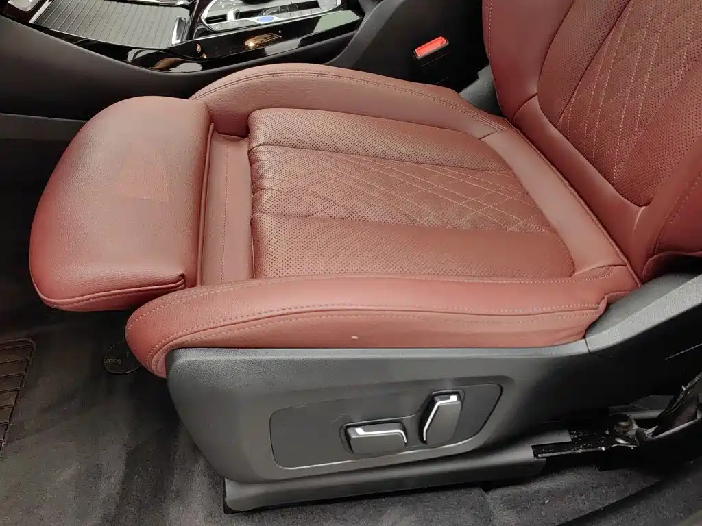 BMW iX3 — миниатюра 20