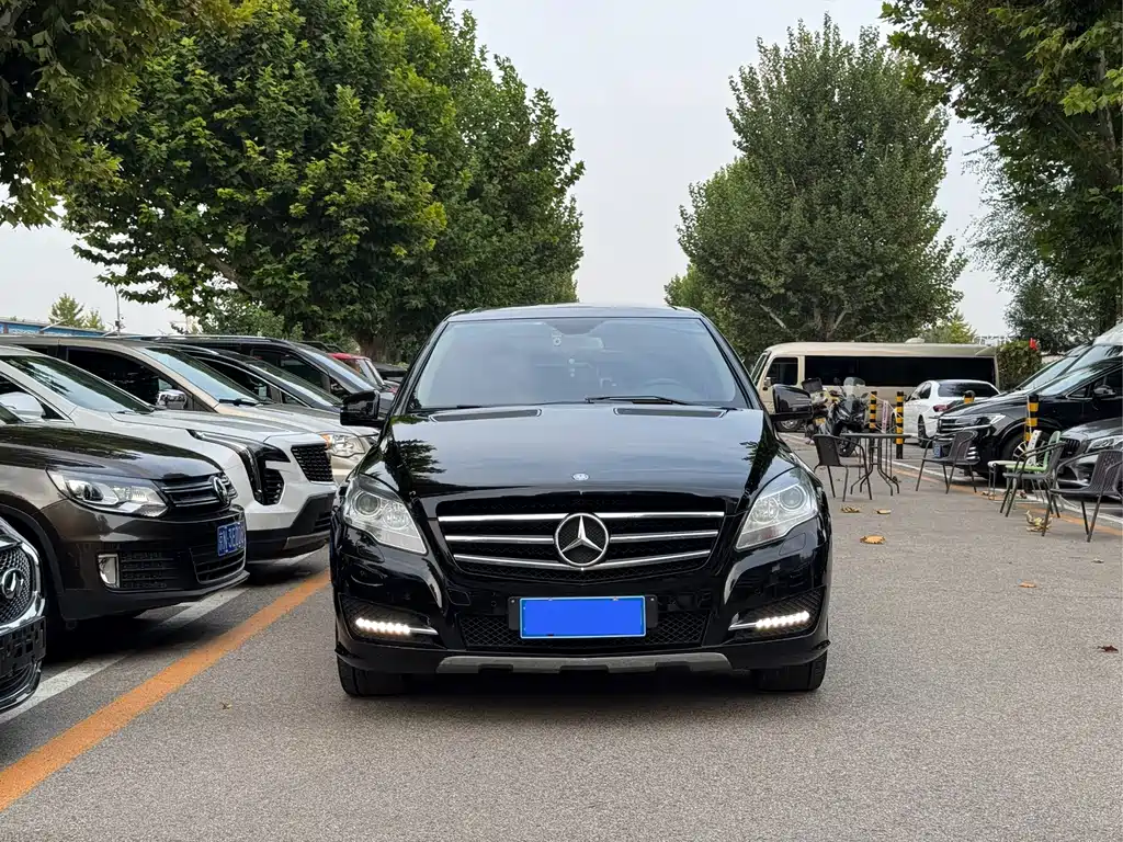Mercedes-Benz R-Class — миниатюра 2