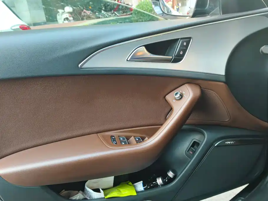 Audi A6L — миниатюра 7