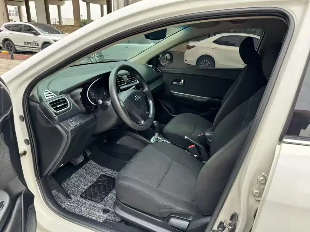 Kia K2 — миниатюра 7