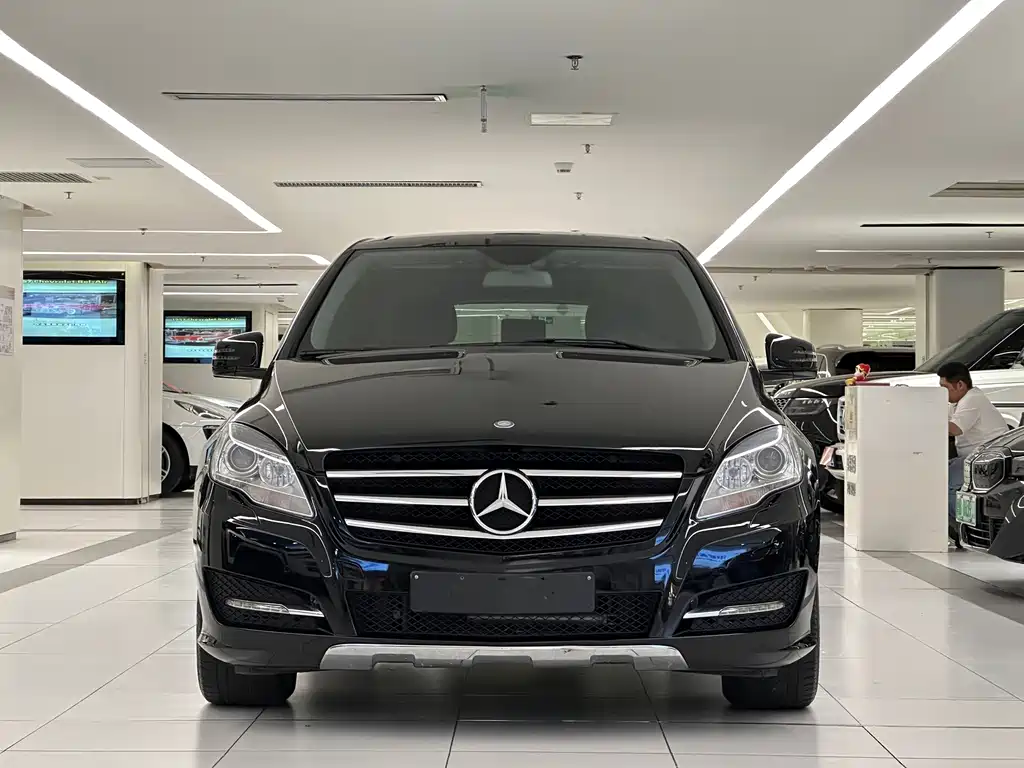 Mercedes-Benz R-Class — миниатюра 2