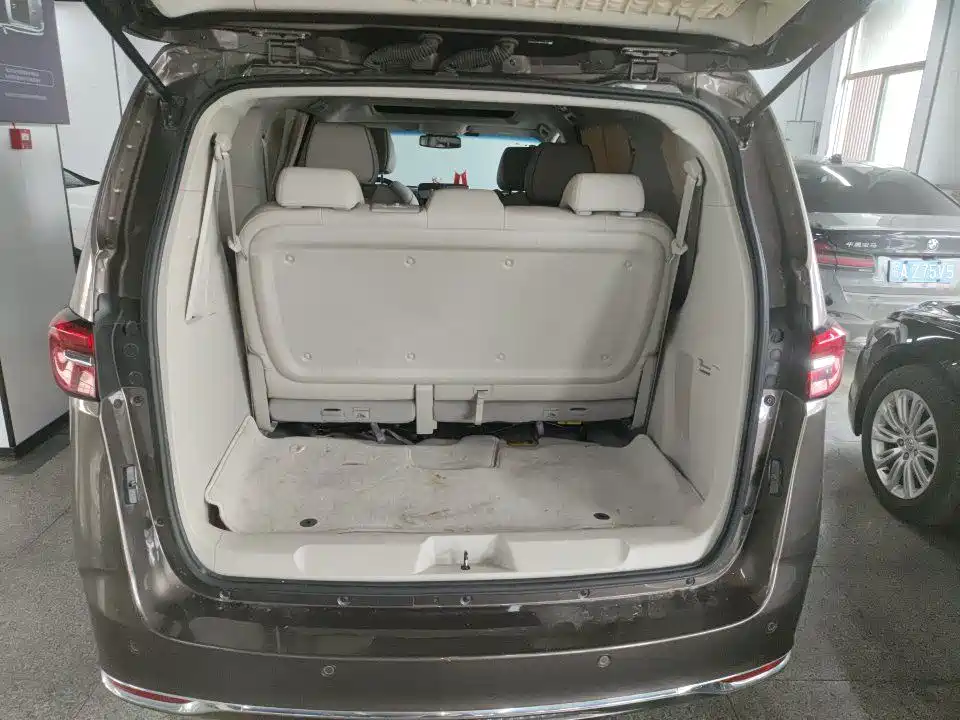 Buick GL8 2021 652T Luxury