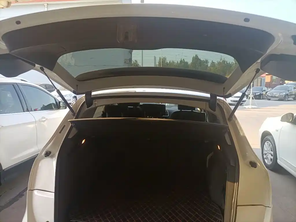 Audi Q5 — миниатюра 19