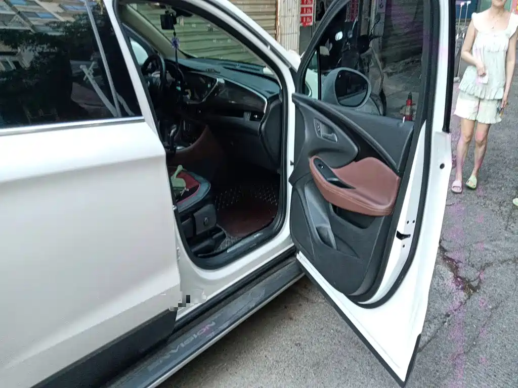Buick Envision Plus — миниатюра 19