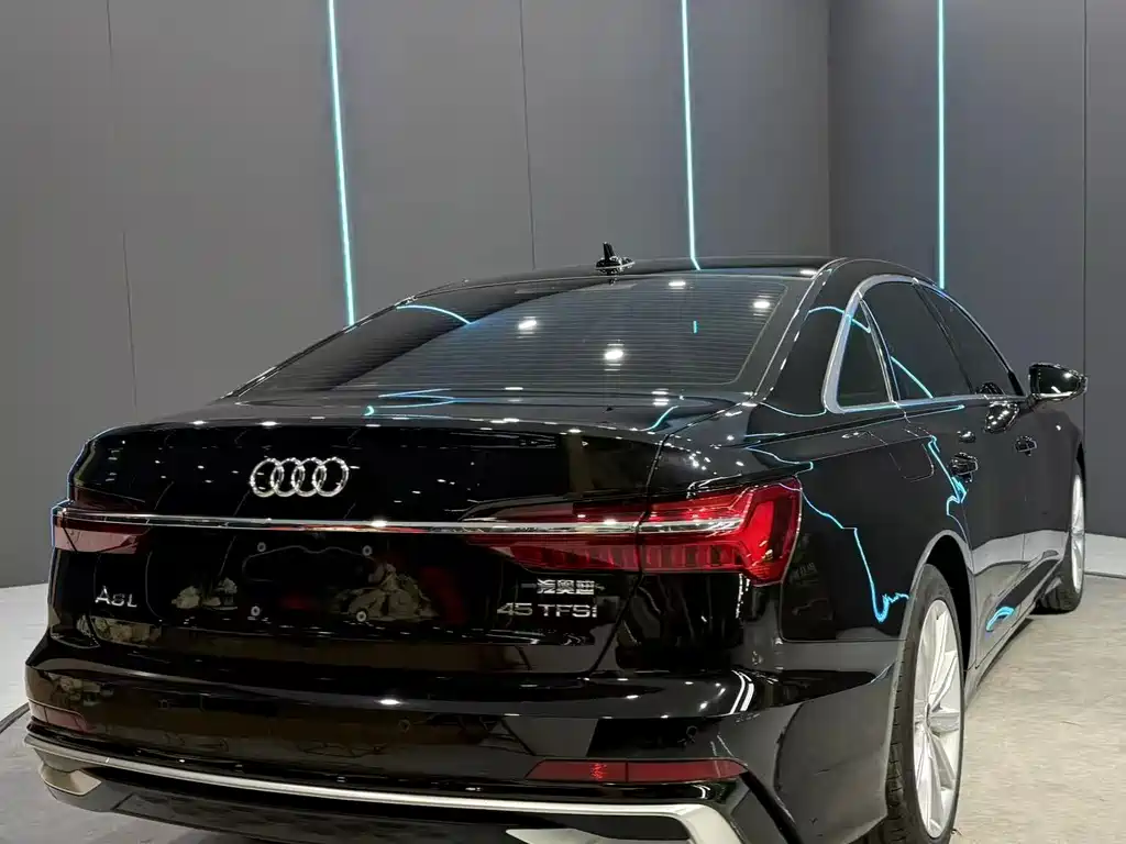 Audi A6L — миниатюра 6