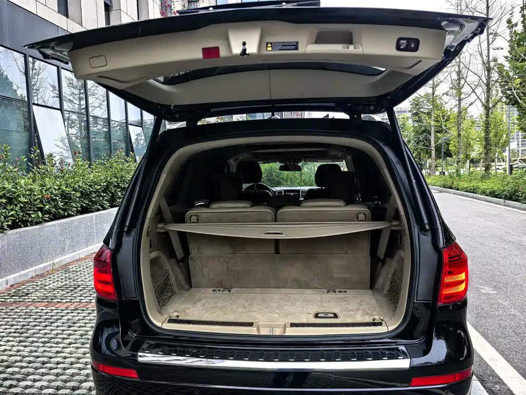 Mercedes-Benz GL-Class — миниатюра 19