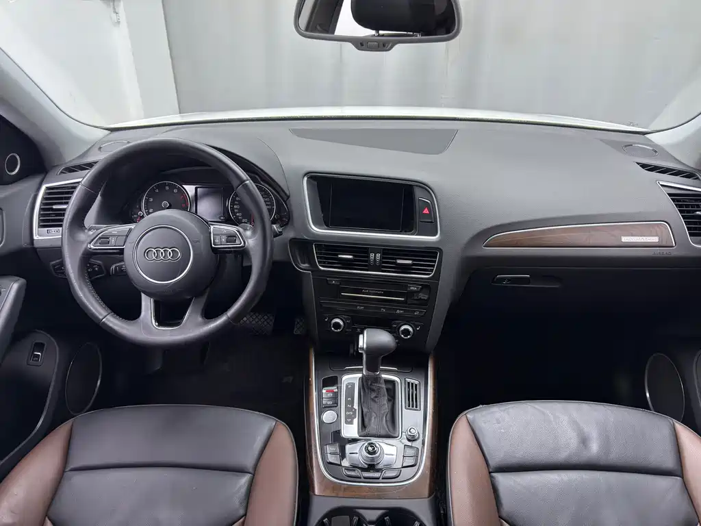 Audi Q5 2017 40 TFSI Comfort