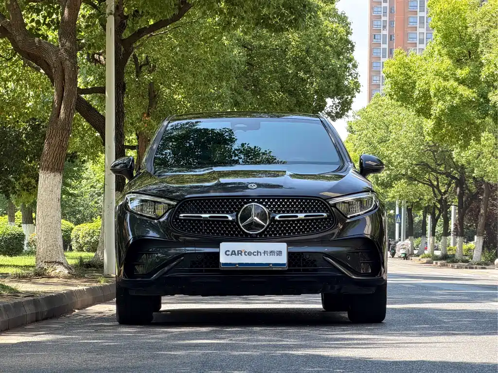 Mercedes-Benz GLC 2024 GLC 260 4MATIC SUV