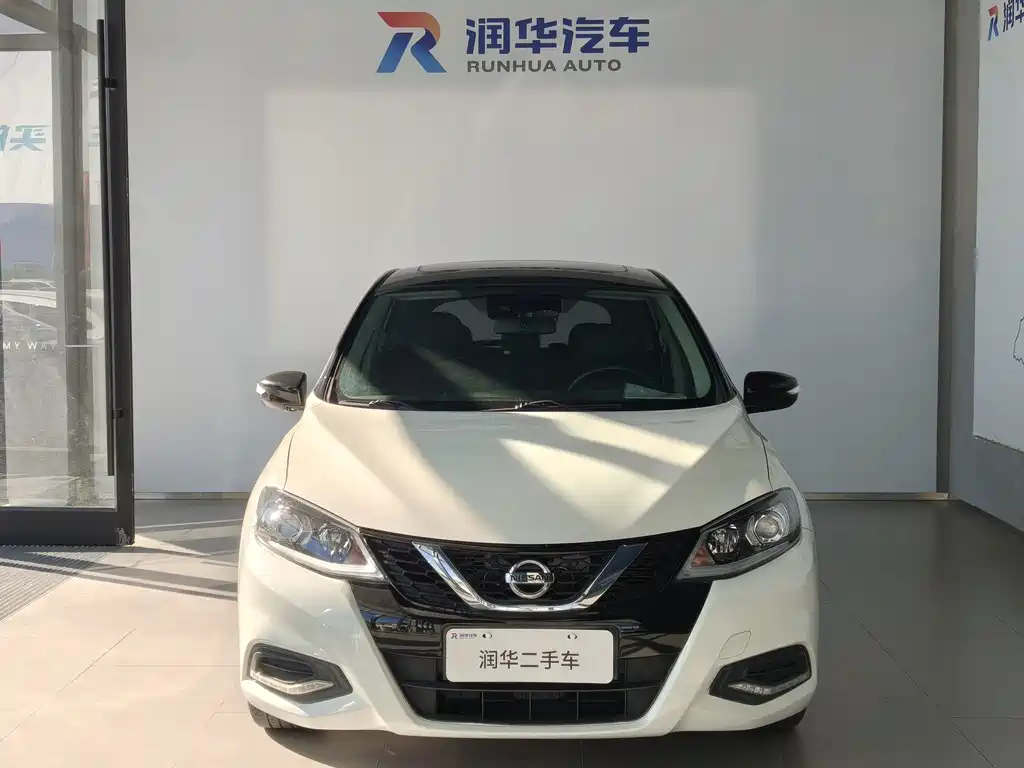 Nissan Tiida — миниатюра 2