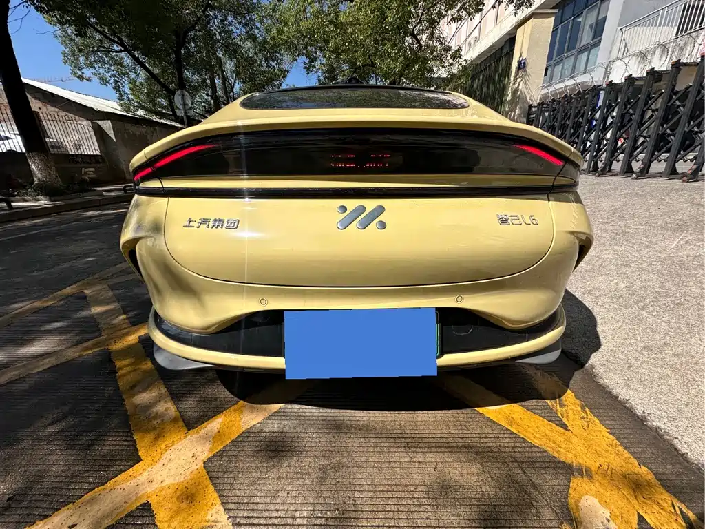 IM IM L6 — миниатюра 6
