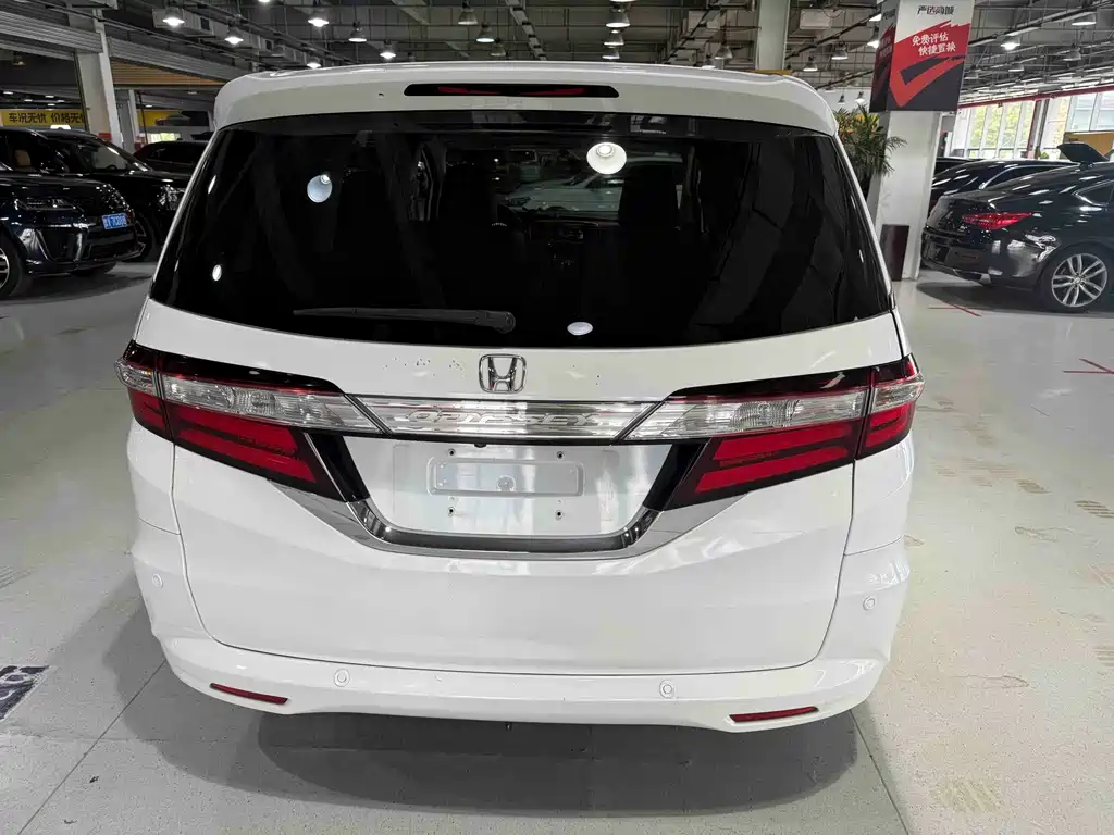 Honda Odyssey — миниатюра 17