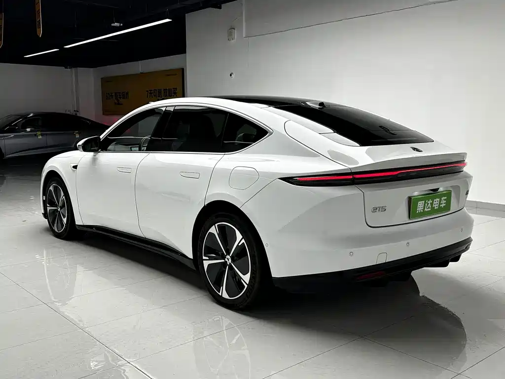 NIO ET5 — миниатюра 6