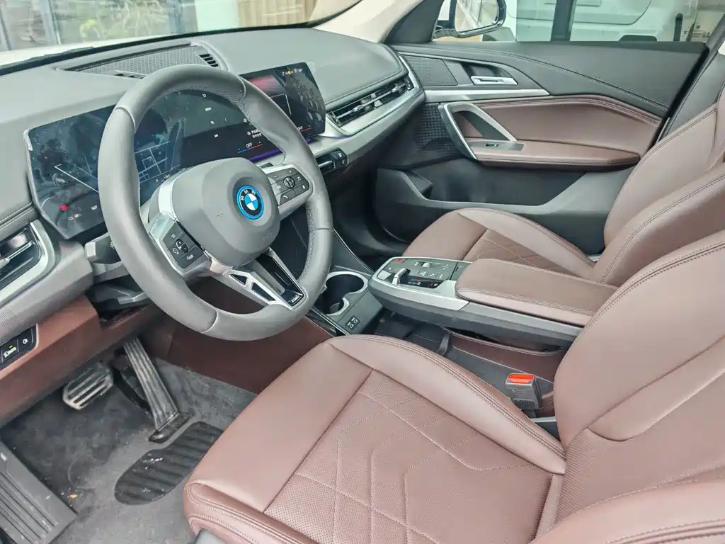 BMW iX1 2023 eDrive25L M Sport