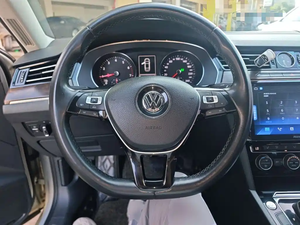 Volkswagen Magotan — миниатюра 11