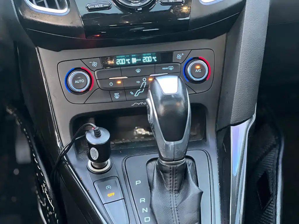 Ford Focus — миниатюра 17
