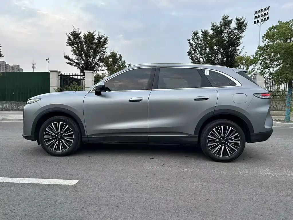 Chery Tiggo 8 — миниатюра 16