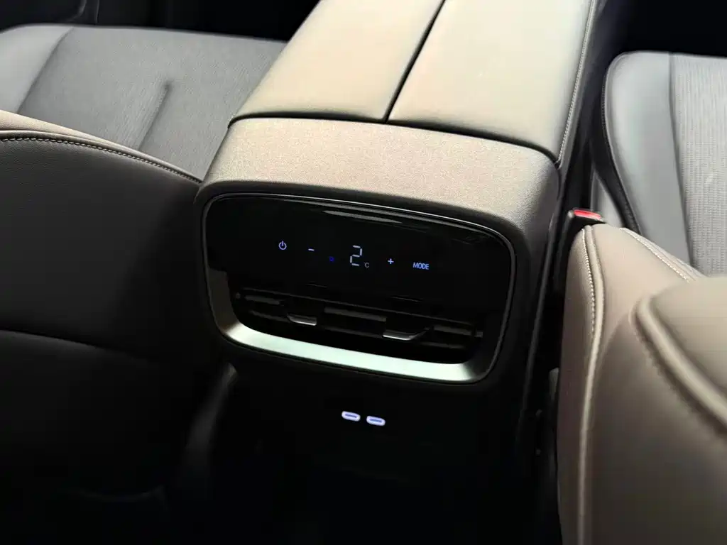 Buick Electra E7 — миниатюра 18