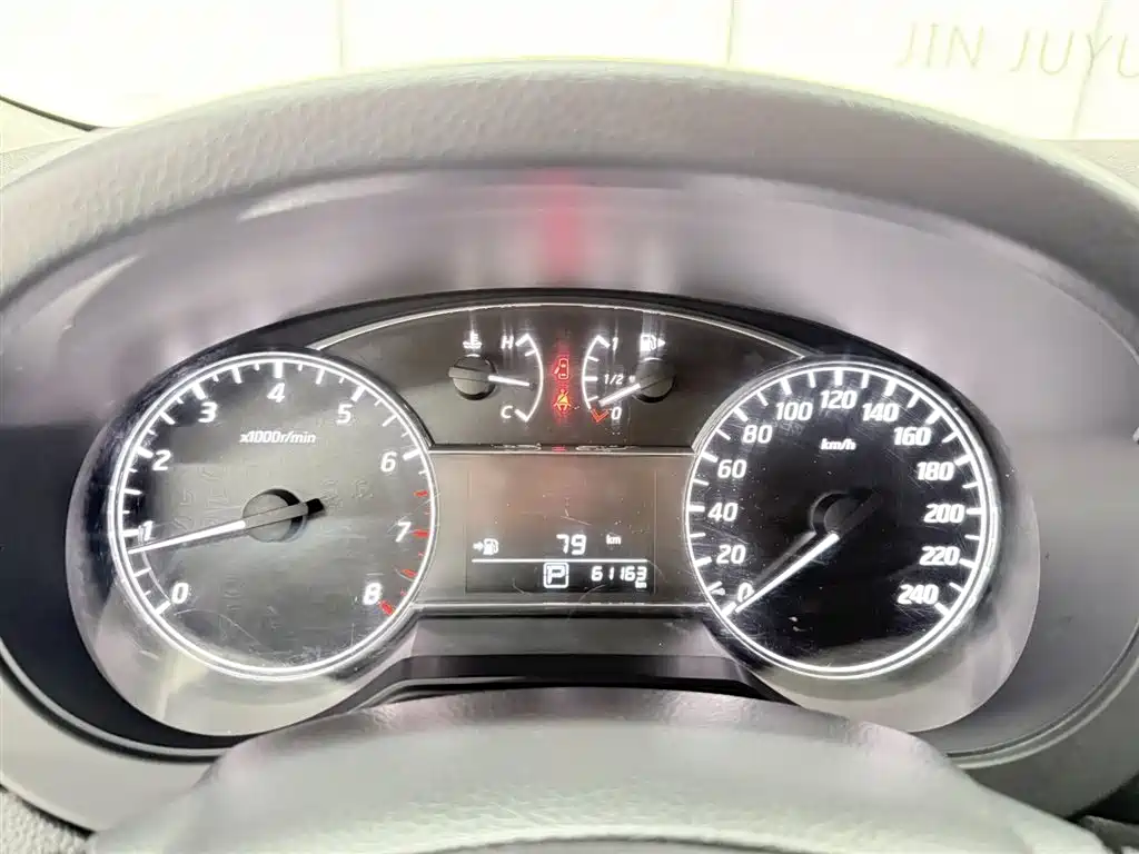 Nissan Tiida 2019 1.6L CVT V
