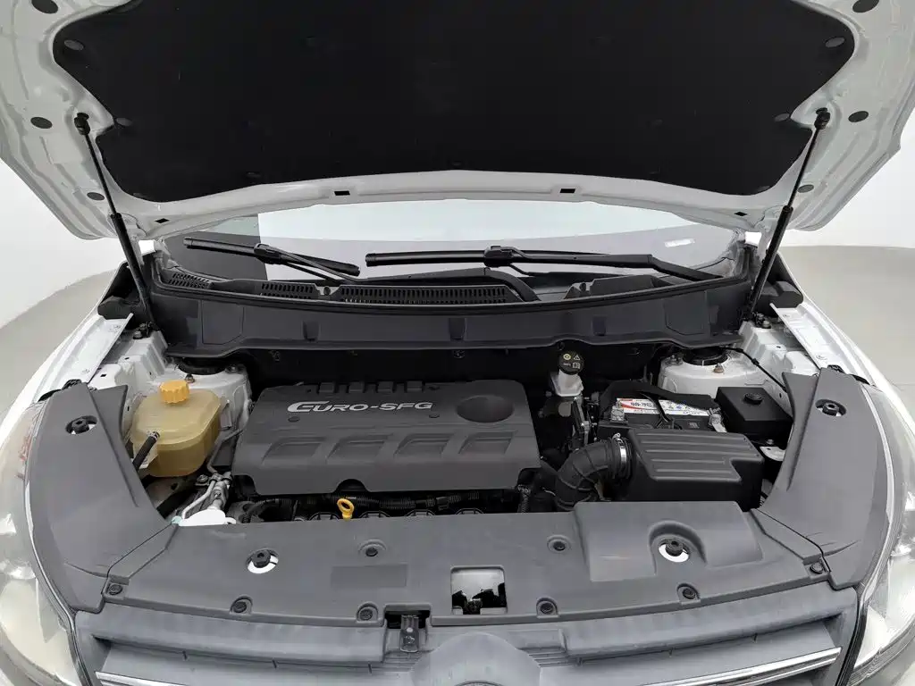 Dongfeng 580 2016 1.8L MT Comfort