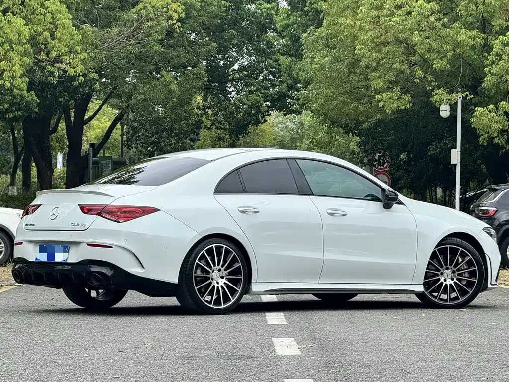 Mercedes-Benz CLA AMG — миниатюра 4