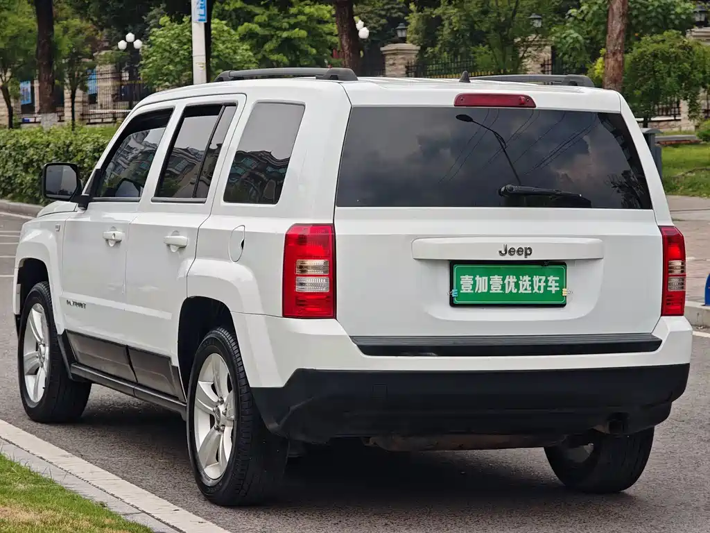 Jeep Patriot — миниатюра 7