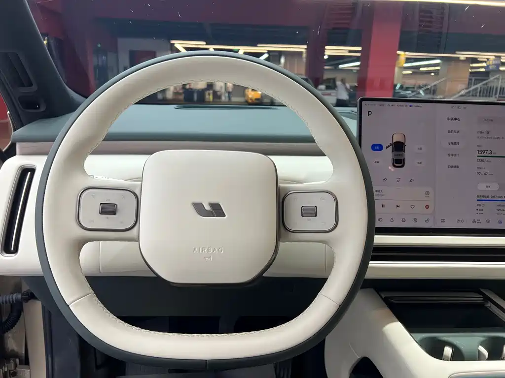 Li Auto Li L8 — миниатюра 8