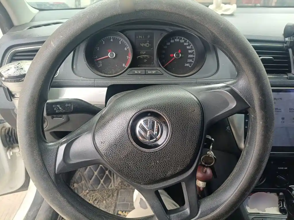 Volkswagen Lavida — миниатюра 11