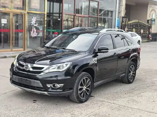 2015 BYD S7