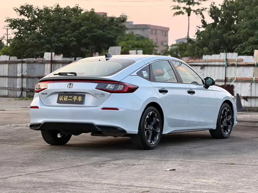 Honda Civic — миниатюра 19