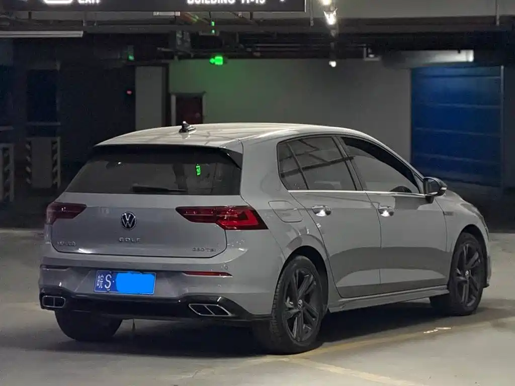 Volkswagen Golf — миниатюра 6